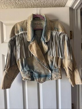 Phoenix Vintage Fringed Denim Jacket - Beige & Blue